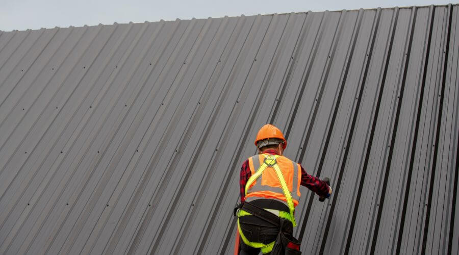 Professional metal roof installation services in Walnut Grove, AL